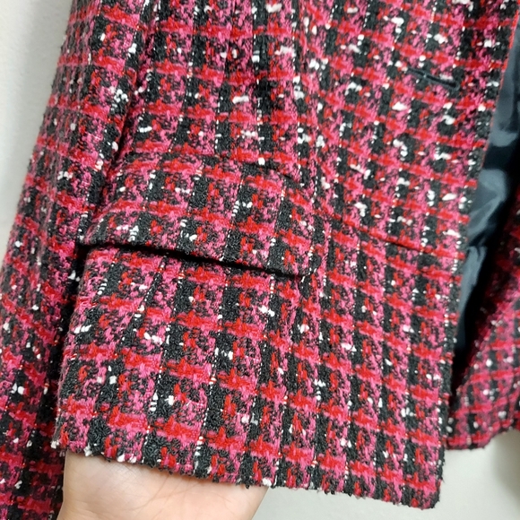 Ann Taylor blazer - Picture 3 of 10